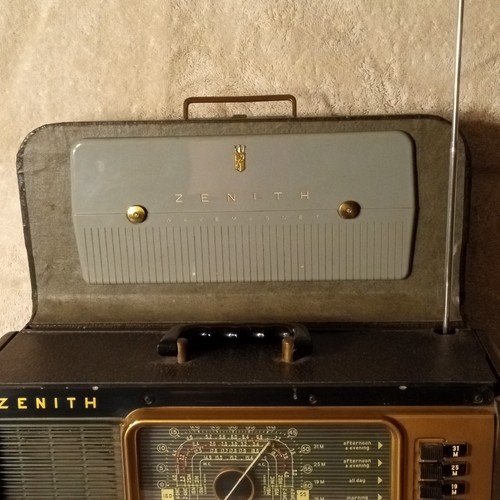 Zenith trans oceanic portable - zenith, trans-oceanic